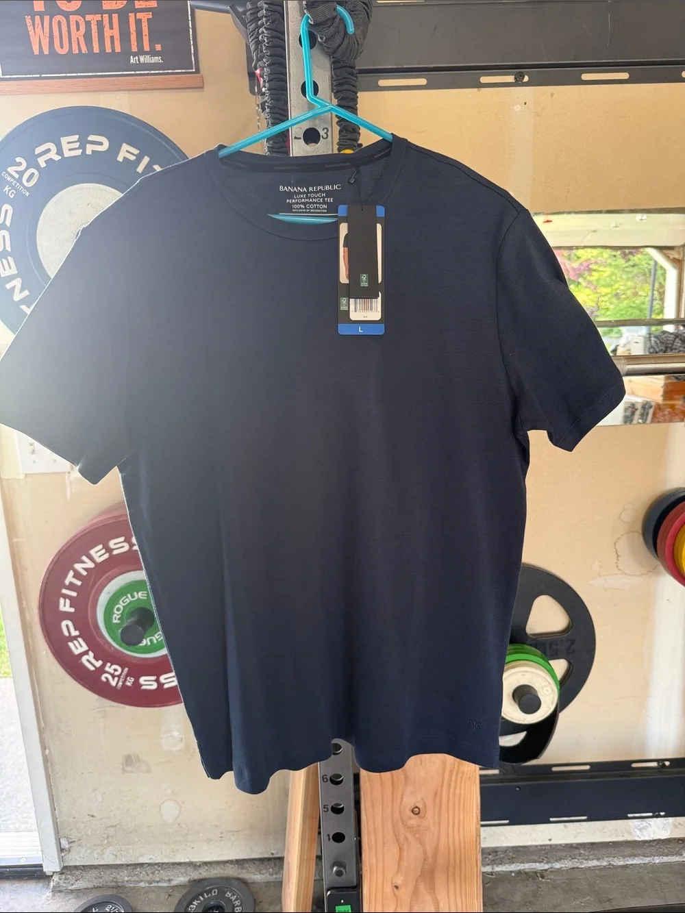 Banana Republic Men’s Short Sleeve Crew Tee — Navy Blue